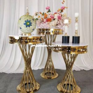 Gold Plinth