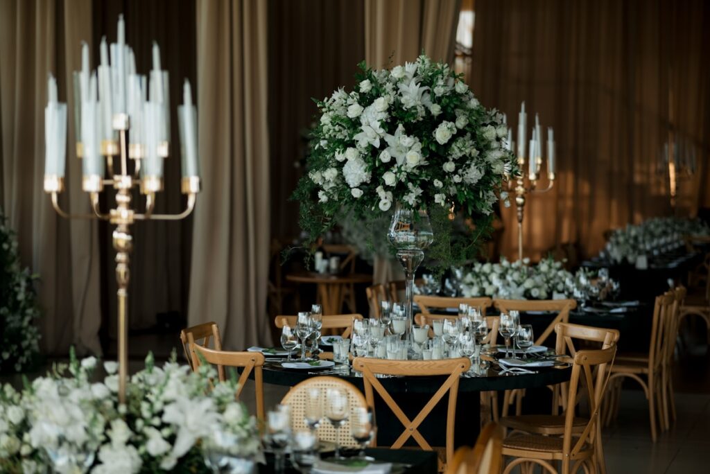 Lighting & Decor